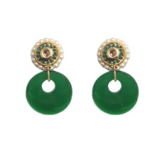GOLD PLATED FLOWER DESIGN WITH GREEN  STONE &WHITE PEARLS 