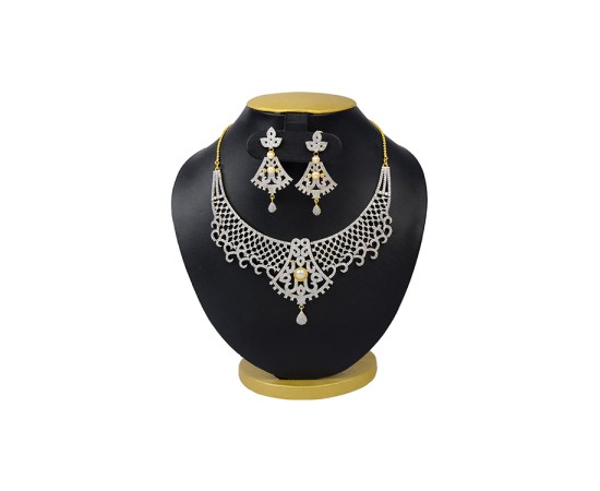 Gold Plated Choker Necklace With White Stones & Pearl