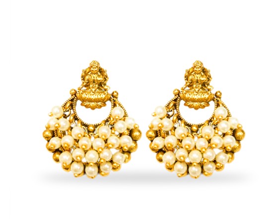 Gold Plated Necklace With Lakshmi Dollar And Pearls