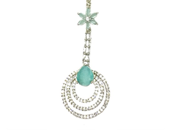 Maang Tikka With Light Green And White Stone